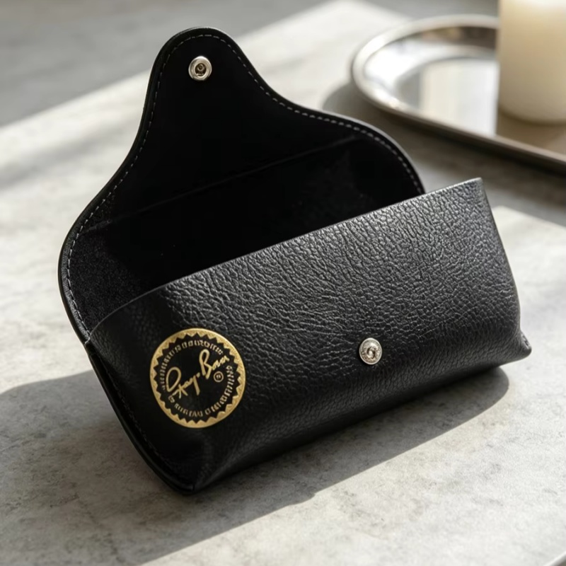 Travel Accessories Pouch For Men - Kotak Kacamata Kulit Ray-Ban, Kantong Snap