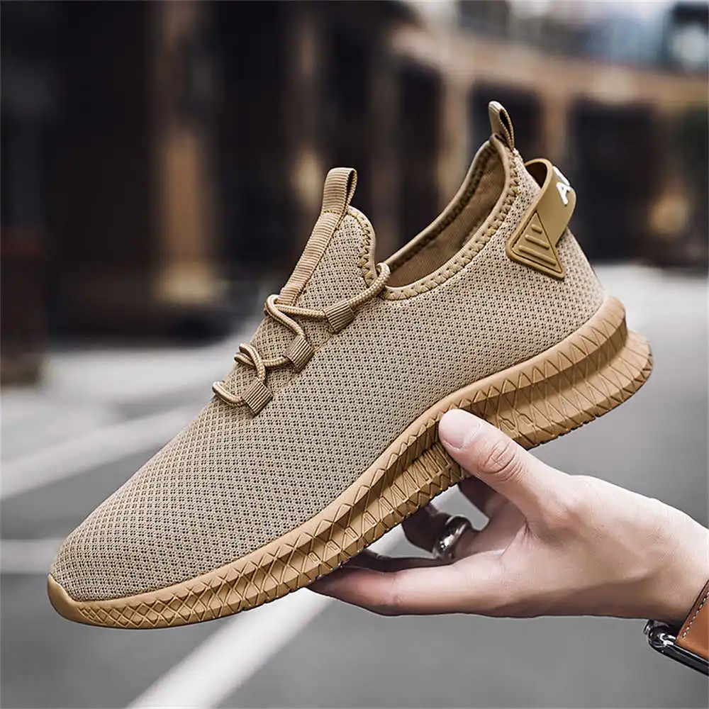 Travel Accessories Shops - Demi-season sepatu kets lari pria, sepatu