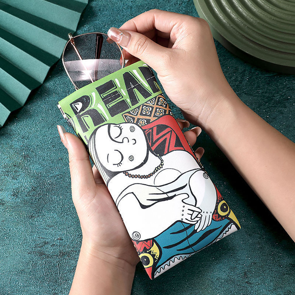 Kotak Kacamata Kartun Kulit PU - Travel Accessories Pouch For Men ulasan dan harga