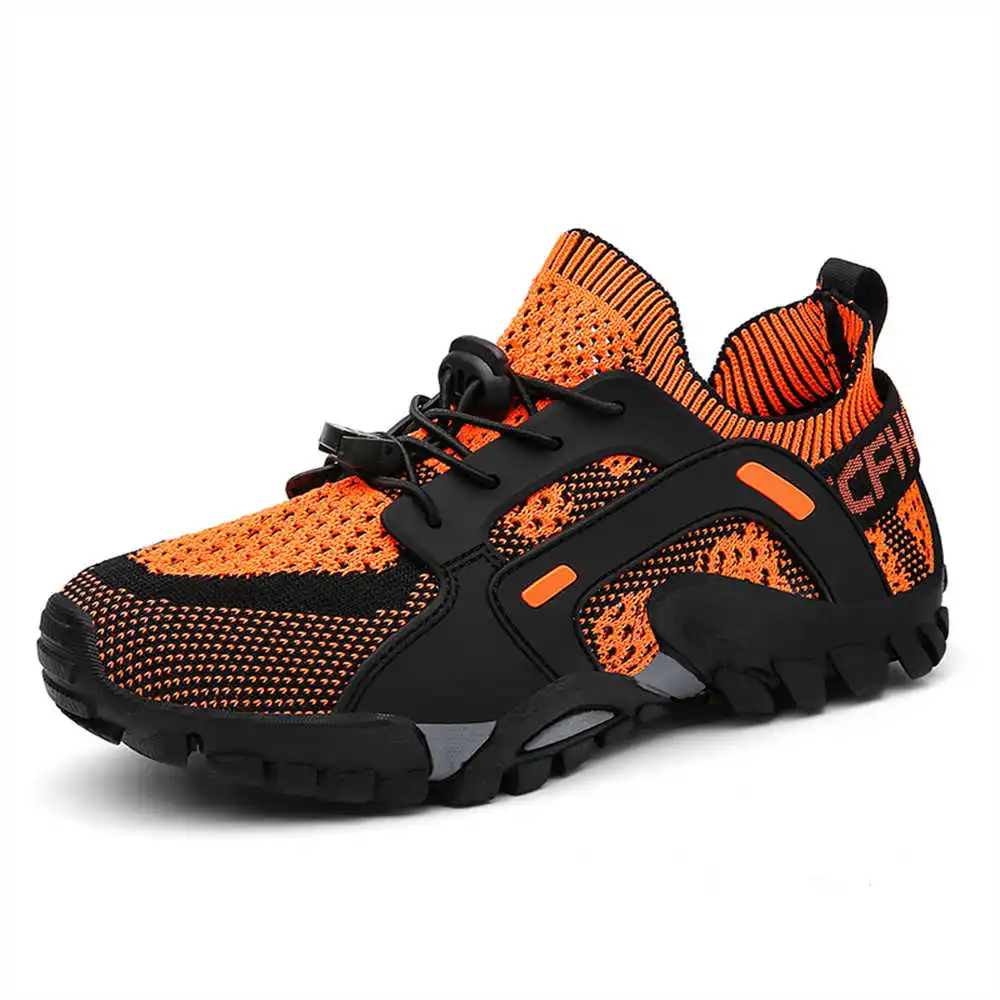 Sepatu olahraga pria, ukuran 4 - Travel Accessories Shops ulasan dan harga