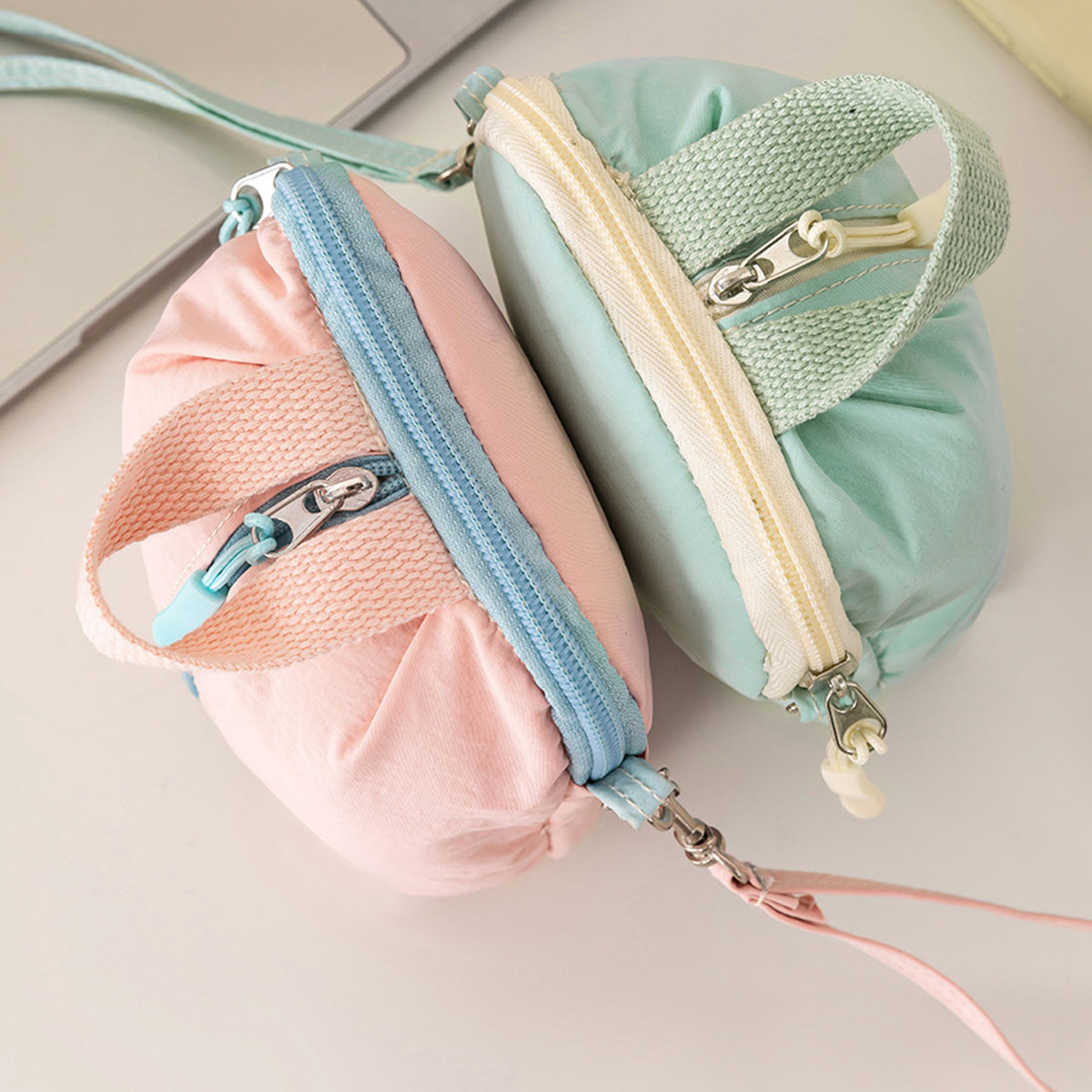 Tas Penyimpanan Kaus Kaki dan  - Travel Z ulasan dan harga